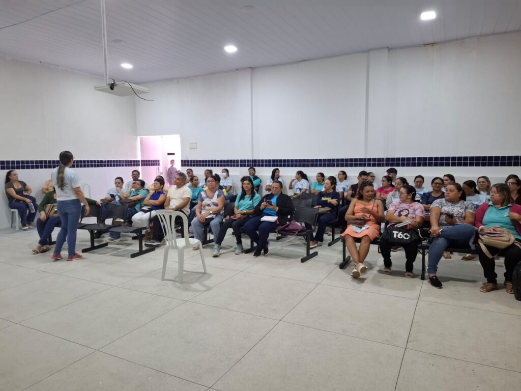 Secretaria de Saúde de Lagoa Seca capacita ACSs para fortalecer ações da Campanha de Multivacinação Secretaria de Saúde de Lagoa Seca capacita ACSs para fortalecer ações da Campanha de Multivacinação