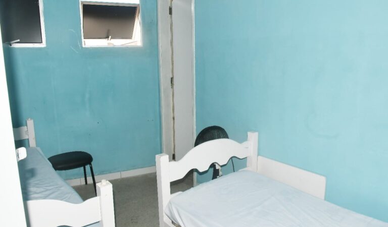 0380FC2A-99E6-41F4-A6CF-FA3D1999D942