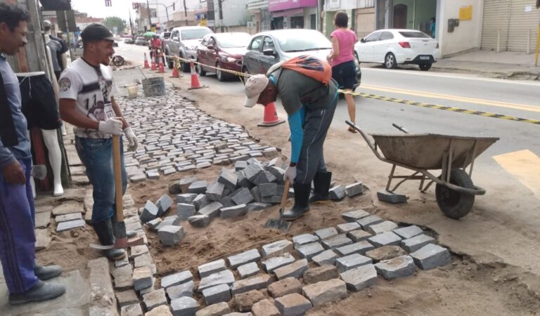 2BCE7F91-C6FC-4672-B7EB-EAE8B2680B5E