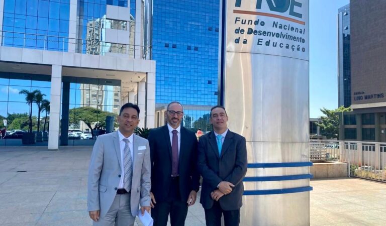 5E9D866F-14B4-4A8C-8776-5FAC5850E01E