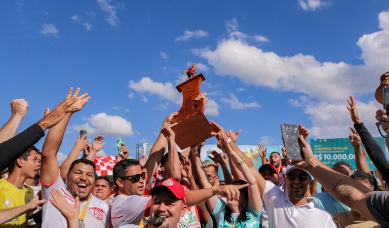 878c441c-b5fc-4dd8-b6b3-19df571195a2