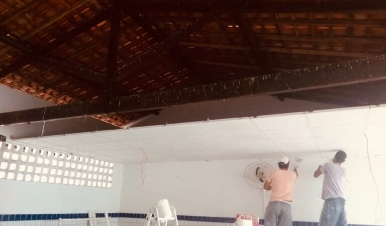 E263ABBA-F818-4FB4-9FFC-062B483C28A3