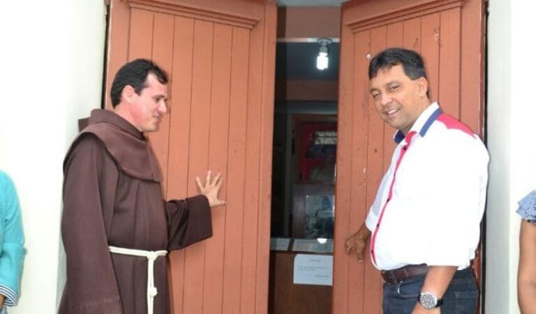 WhatsApp Image 2017-05-04 at 16.09.29