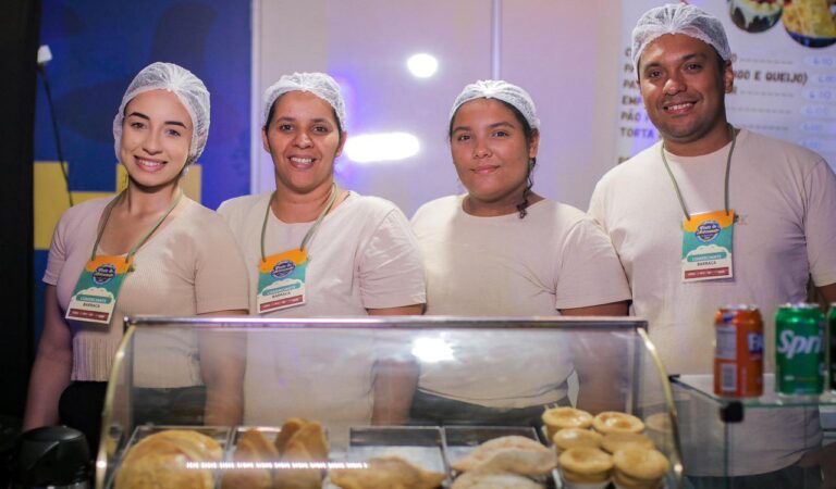 WhatsApp Image 2025-12-06 at 15.02.03 (1)